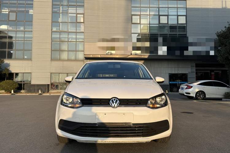 Used Volkswagen Polo 2016 1.4L Automatic Trendy Model
