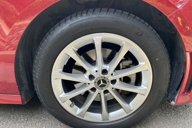 Used Mercedes-Benz A-Class 2021 A 200 L Sport Sedan Fashion Model
