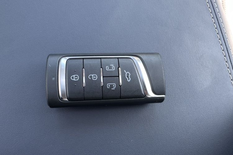 Used GAC Trumpchi M8 2019 320T Ultimate Edition
