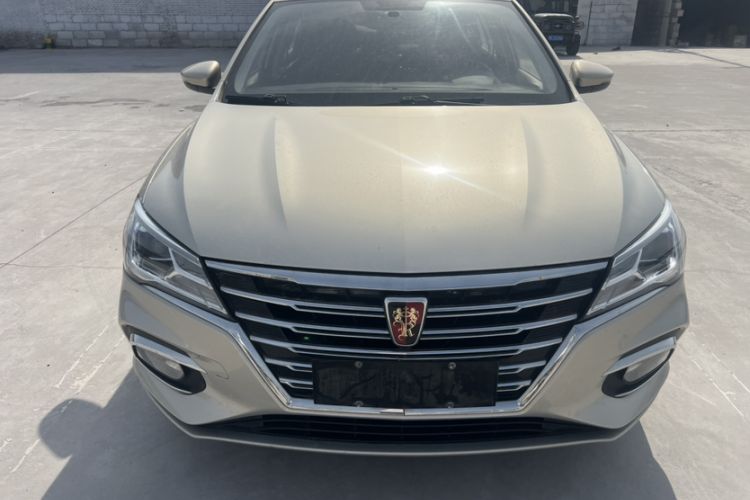 Used Roewe i5 2020 1.5L Manual 4G Connect Luxury Edition
