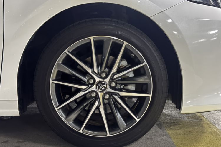 Used Toyota Camry 2023 2.5G Luxury Edition
