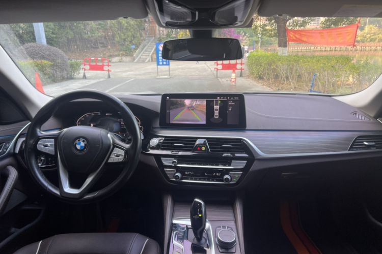 Used BMW 5 Series New Energy 2021 535Le Luxury Package
