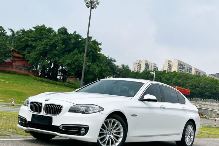 Used BMW 5 Series 2014 525Li Luxury Design Package
