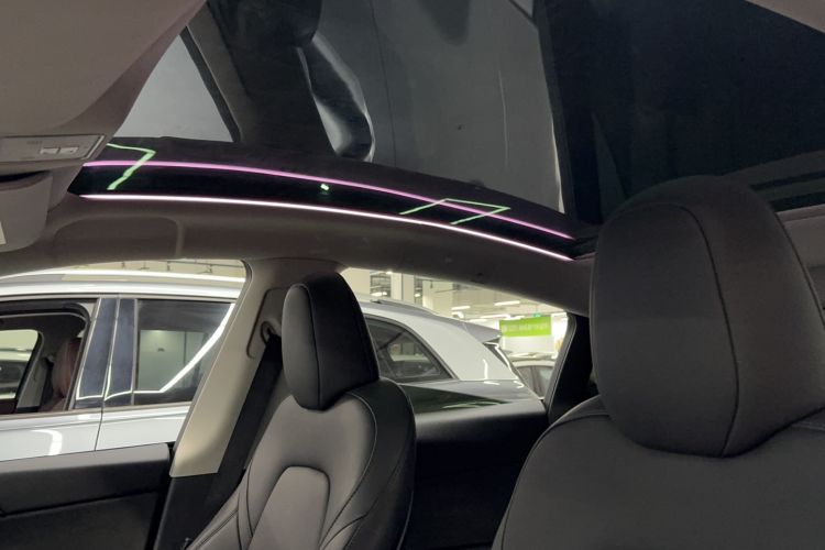 Used Tesla Model Y 2022 Long-Range All-Wheel-Drive Version