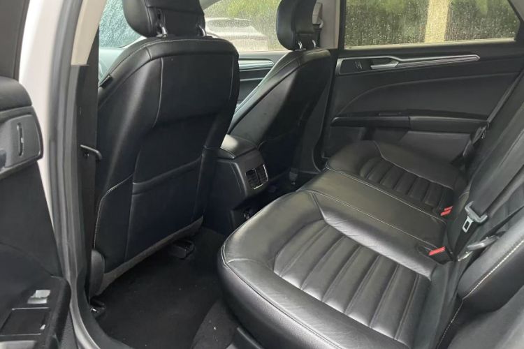 Used Ford Mondeo 2017 EcoBoost 180 Stylish Model
