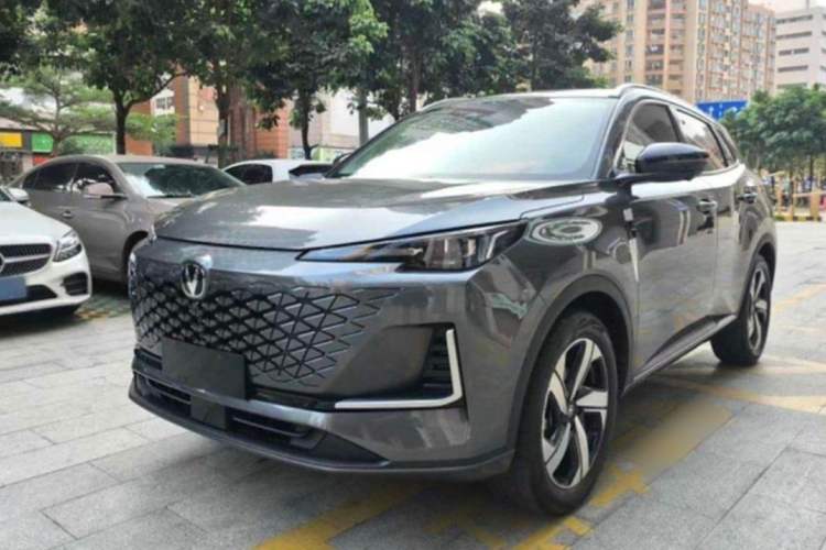 Used Changan CS55PLUS 2024 3rd Generation 1.5T DCT Prestige Model
