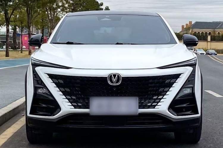 Used Changan UNI-T 2022 2.0T Prestige Version
