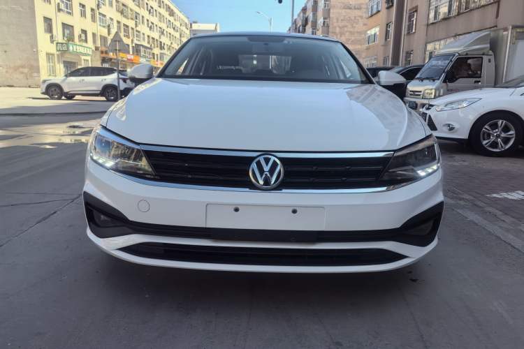 Used Volkswagen Lamando 2019 230TSI DSG Fashion Edition China VI
