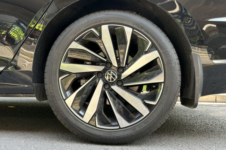 Used Volkswagen Passat 2023 Revised 330TSI Elite Edition