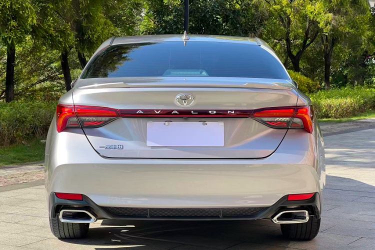 Used Toyota Avalon 2022 2.5L Luxury Edition