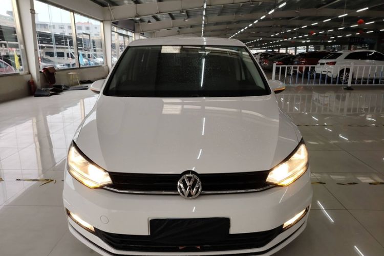 Used Volkswagen Touran 2018 Volkswagen Touran L 280TSI DSG Style Edition 7 Seats China VI Standard
