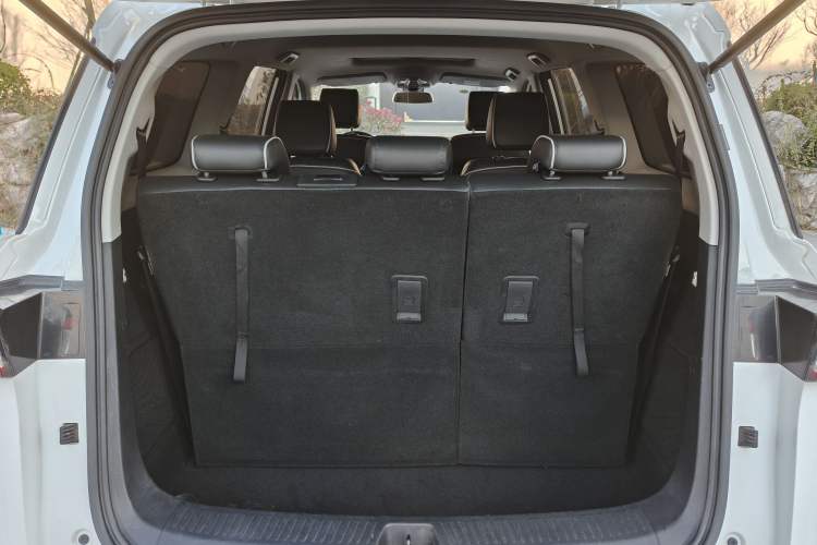 Used Wuling Jiachen 2022 1.5T CVT Deluxe Flagship Edition