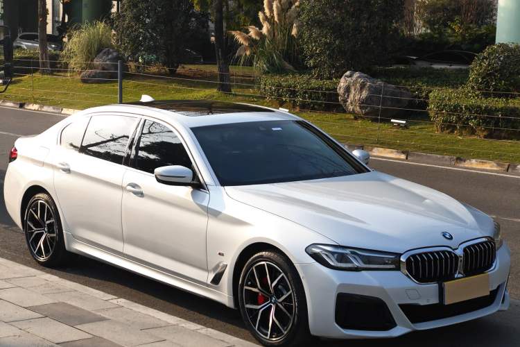 Used BMW 5 Series 2022 Restyled 530Li Luxury Edition M Sport Package
