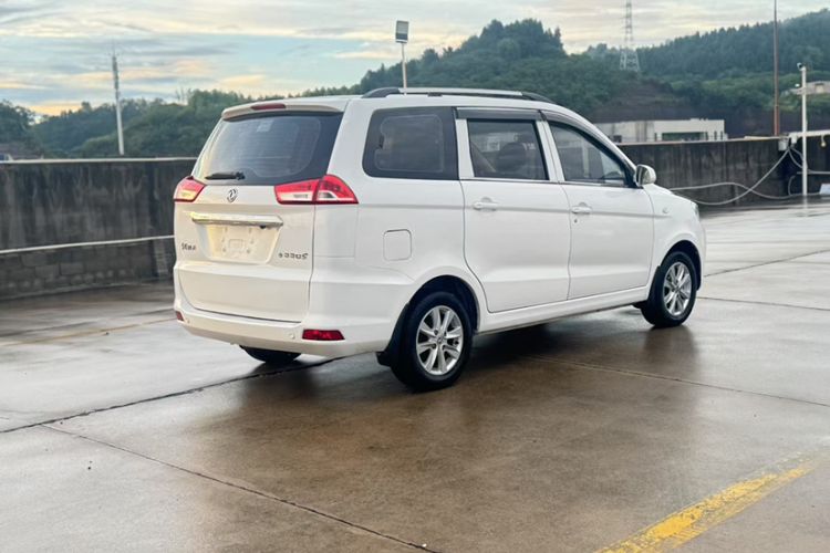 Used Dongfeng Fengon 330 2019 1.5L 330S Manual Comfort Version China VI Standard
