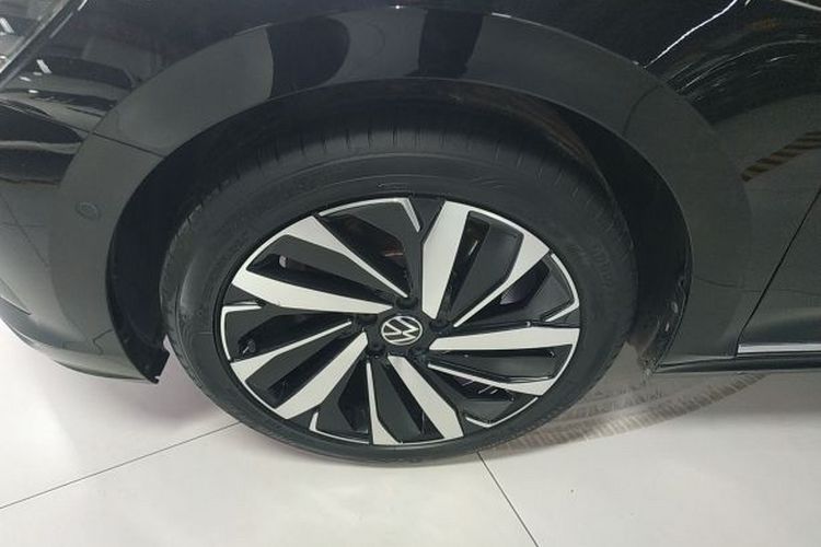 Used Volkswagen Passat 2023 Facelift 330TSI Prestige Edition
