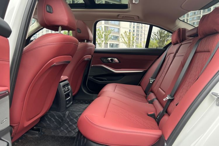 Used BMW 3 Series 2025 330Li M Sport Shadowline Package
