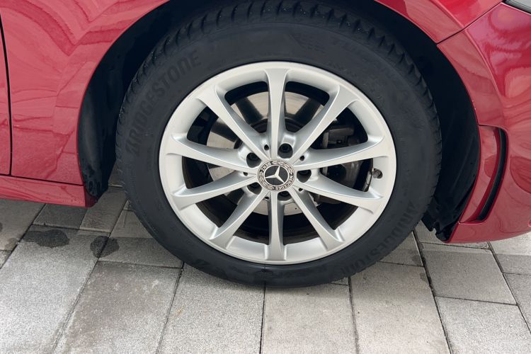 Used Mercedes-Benz A-Class 2020 Restyled A 200 L Sport Sedan Fashion Version
