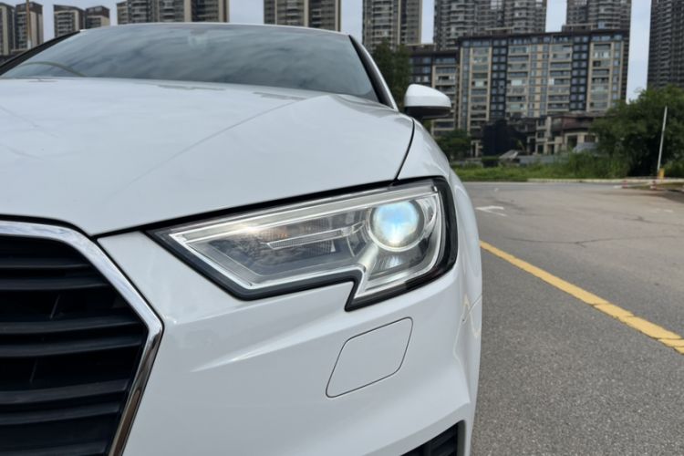 Used Audi A3 2018 30th Anniversary Edition Sportback 35 TFSI Ambition Model
