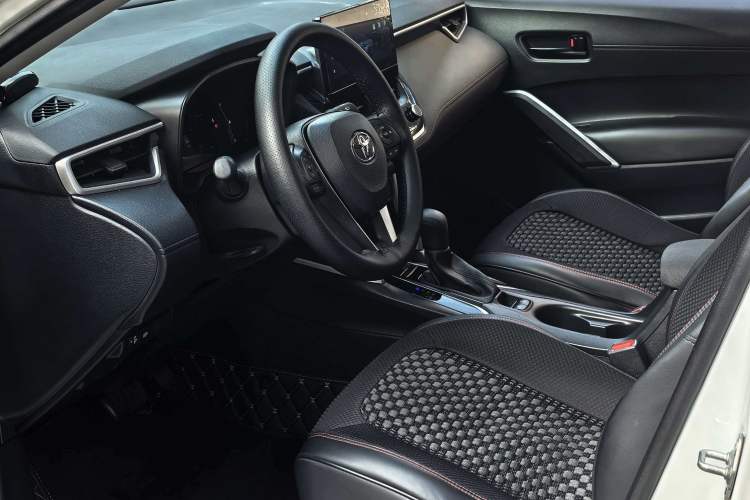 Used Toyota FRONTLANDER 2023 2.0L CVT Leading Edition
