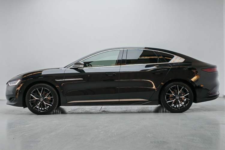 Used BYD Han 2022 DM-p 202km Four-Wheel Drive Flagship Model
