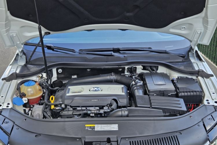 Used Volkswagen FAW-Volkswagen CC 2016 1.8TSI Prestige Model