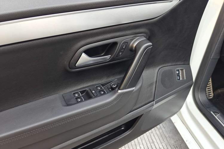 Used Volkswagen FAW-Volkswagen CC 2016 1.8TSI Luxury Model