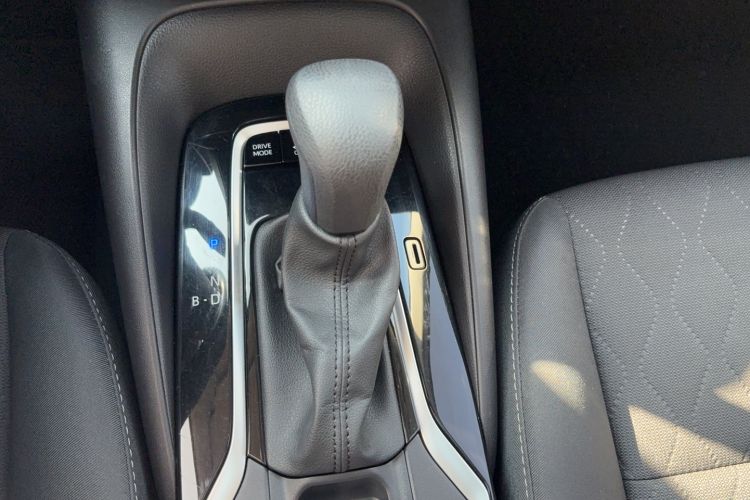 Used Toyota Corolla 2023 1.8L Smart Electric Hybrid Dual-Motor Elite Edition
