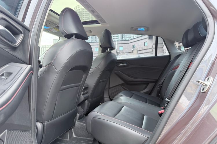 Used MG 5 2022 180 DVVT CVT Youth Style Edition
