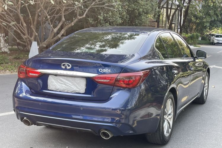Used Infiniti Q50L 2018 2.0T Comfort Edition China V Standard
