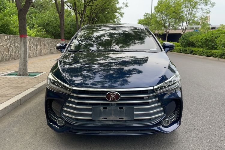 Used BYD Song MAX 2017 1.5T Manual Smart Connect Luxury 7-Seater
