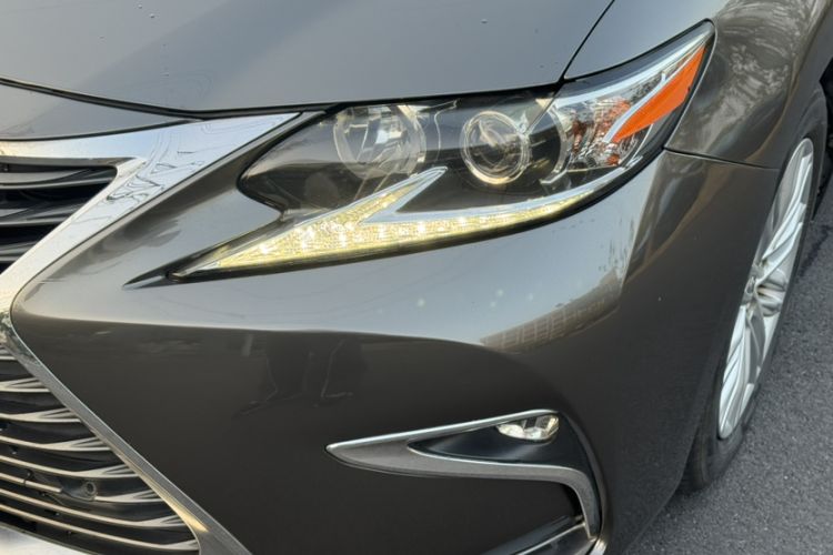 Used Lexus ES 2015 200 Elite Edition