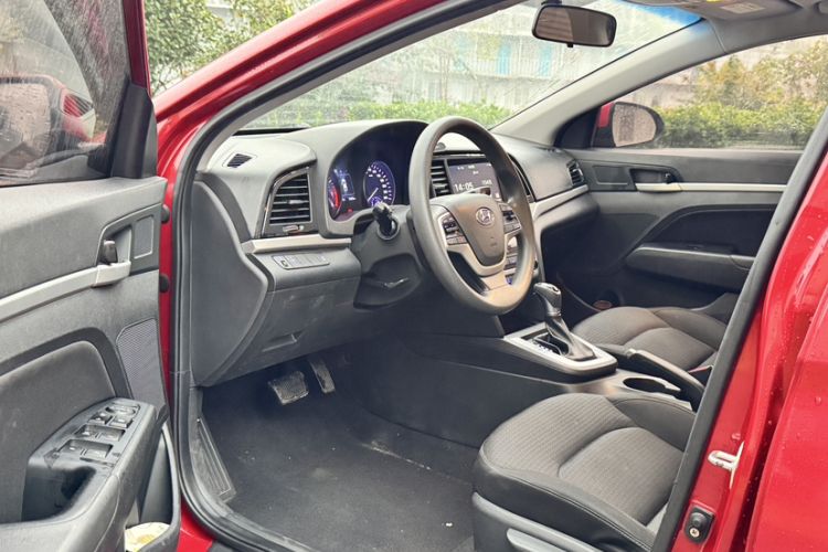 Used Hyundai Elantra 2016 1.6L Automatic ZhiXuan – Elite Version
