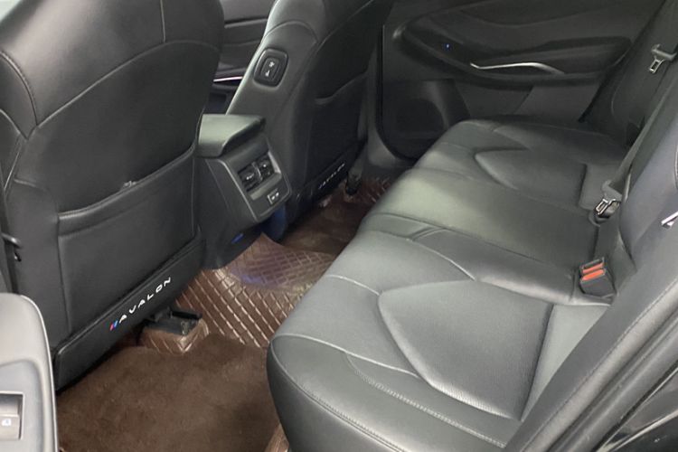 Used Toyota Avalon 2023 2.5L Luxury Edition