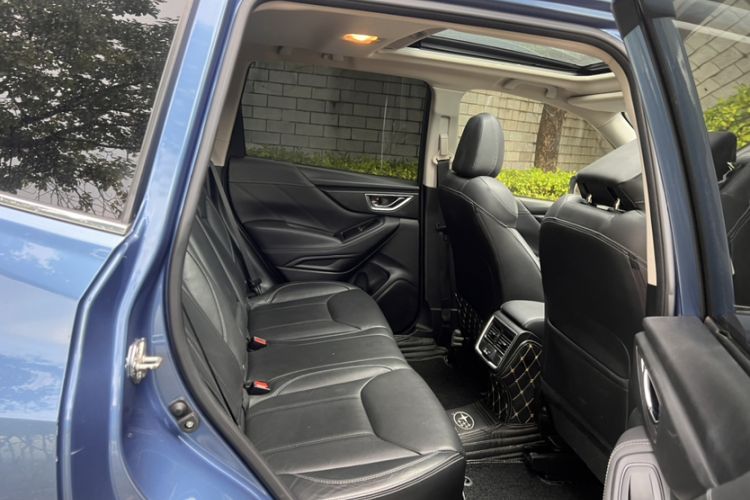 Used Subaru Forester 2019 2.0i Luxury Edition EyeSight
