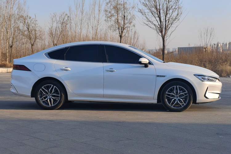 Used BYD Qin PLUS 2023 Champion Edition EV 510KM Leading Model