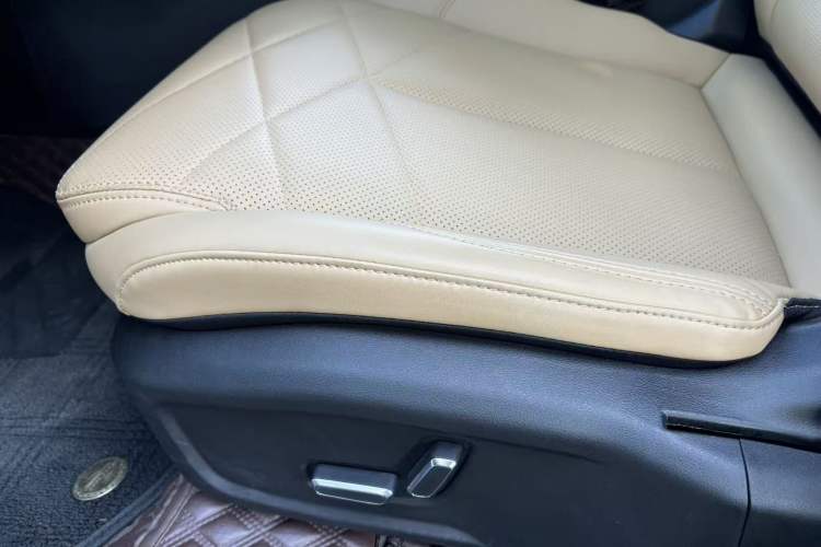 Used  L6 2024 125km PLUS Dragon Edition