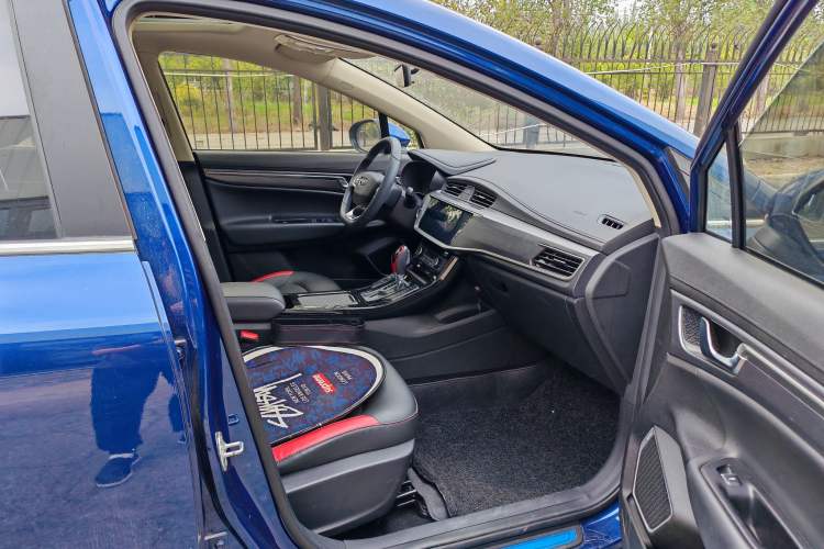 Used Geely Auto Emgrand GS 2020 1.4T CVT Ya
