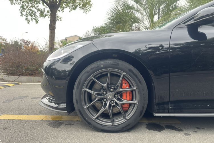 Used  L6 2024 Max Enhanced Performance Edition