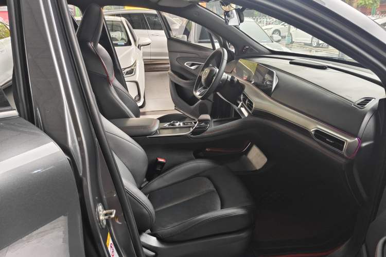 Used Changan UNI-T 2022 1.5T Excellence Model
