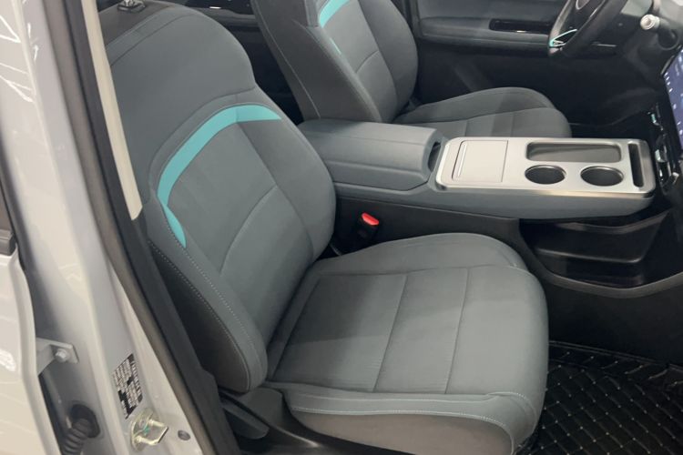 Used AION Y 2023 Plus 510 Enjoy Edition
