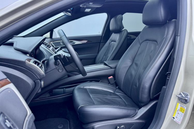 Used Lincoln MKZ 2017 2.0T Luxury Edition