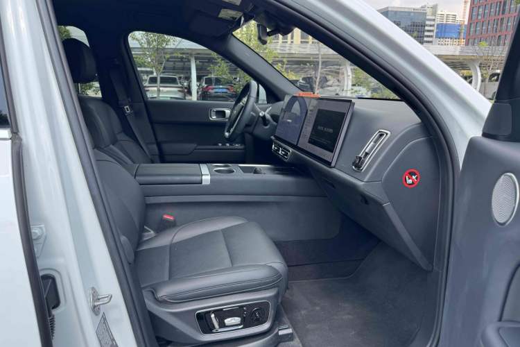 Used Li Auto L7 2023 Max model
