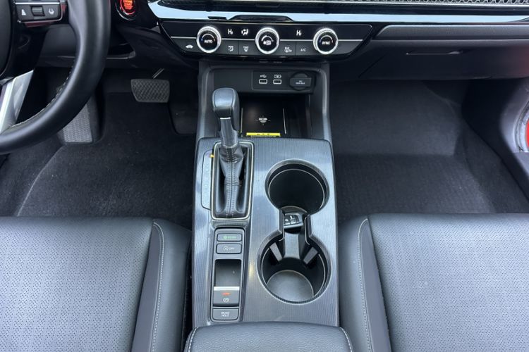 Used Honda Civic 2022 240TURBO CVT Dynamic Control Version
