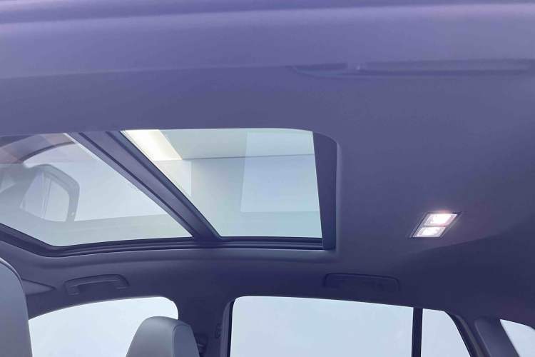 Used Volkswagen ID.4 CROZZ 2021 Long-Range PRO Two-Wheel Drive Version