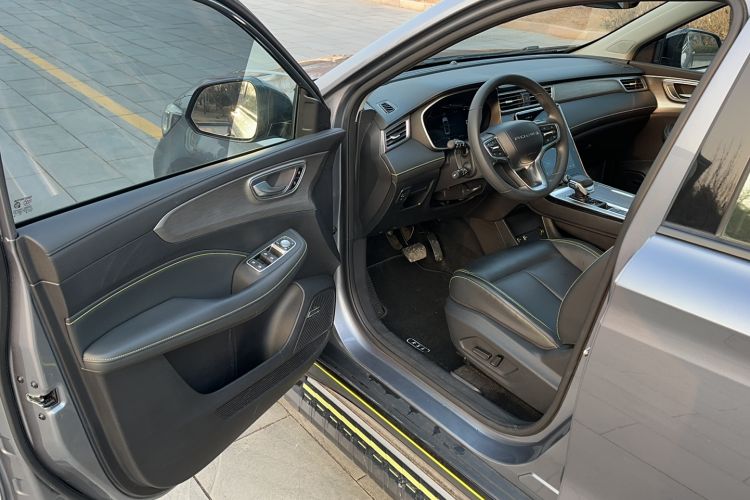 Used Roewe RX5 2020 PLUS 300TGI Automatic Ali National Trend Flagship Edition
