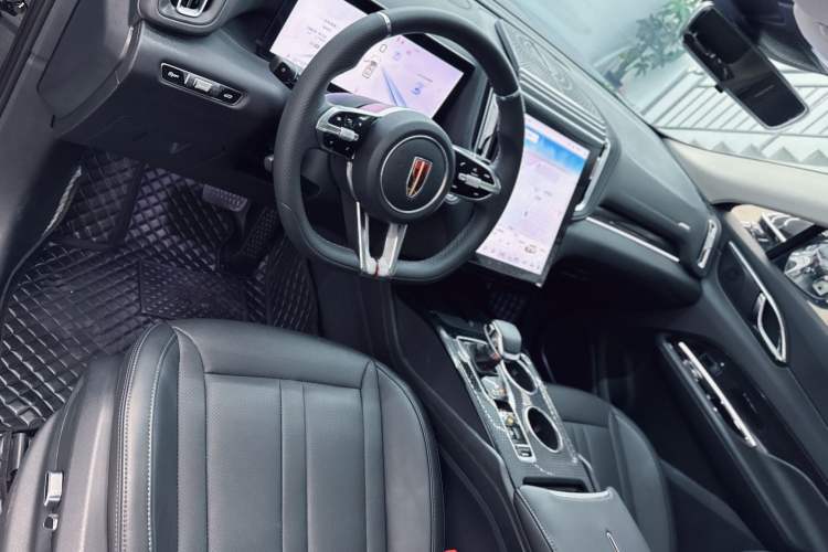 Used Hongqi HS3 2023 1.5T Two-Wheel Drive Shanwei Edition
