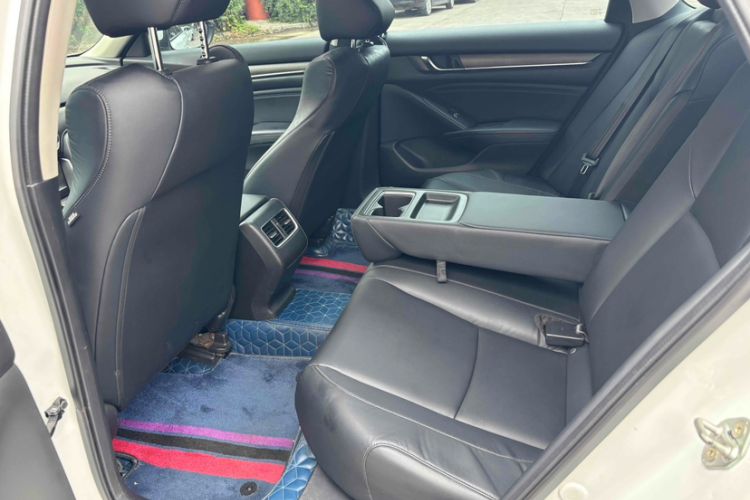 Used Honda Accord 2018 230TURBO Comfort Version National V
