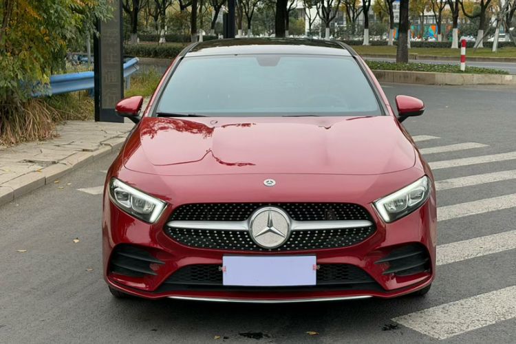 Used Mercedes-Benz A-Class 2021 A 200 L Sport Sedan Fashion Model
