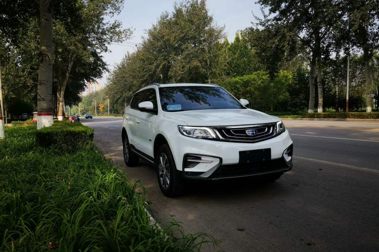 Used Geely Auto Emgrand X7 Sport 2018 1.8TD Automatic Two-Wheel Drive Smart Connect 4G Internet Edition
