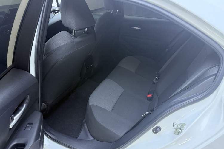 Used Toyota Levin 2021 185T CVT Luxury Edition
